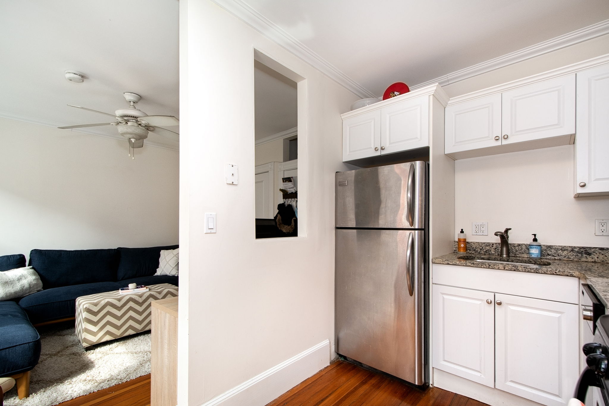 55 Phillips St, Boston, MA 02114, US Photo 5