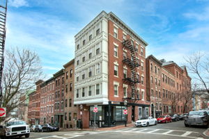 55 Phillips St, Boston, MA 02114, US Photo 23