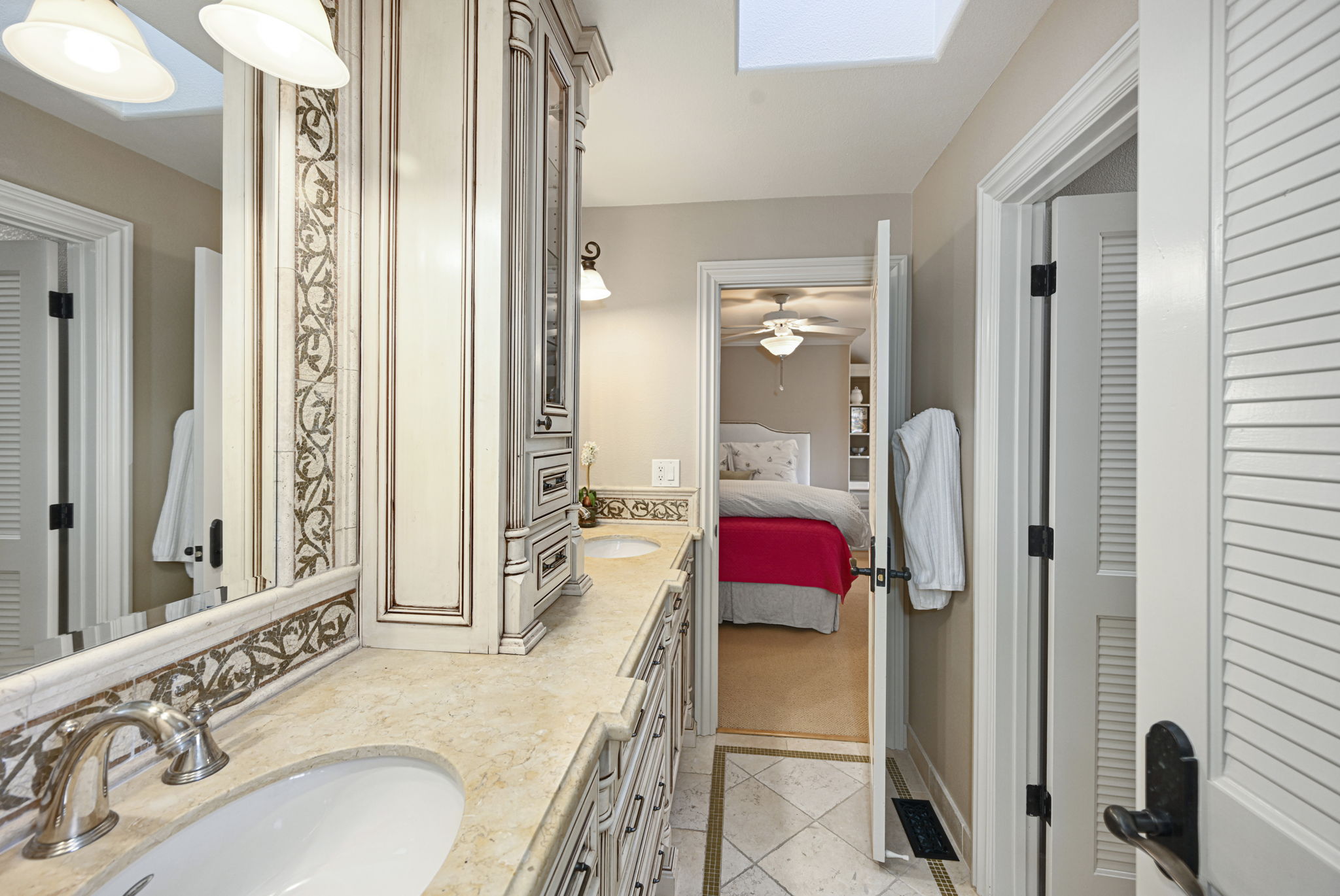 Jack and Jill Bath