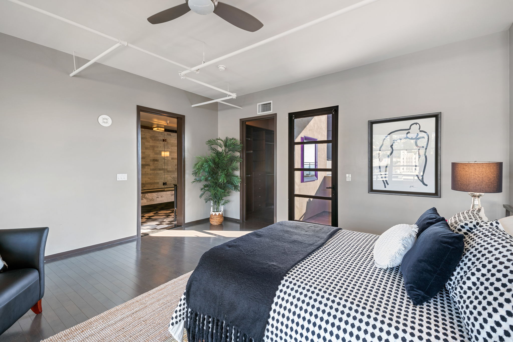 1645 vine_unit 1008-0312