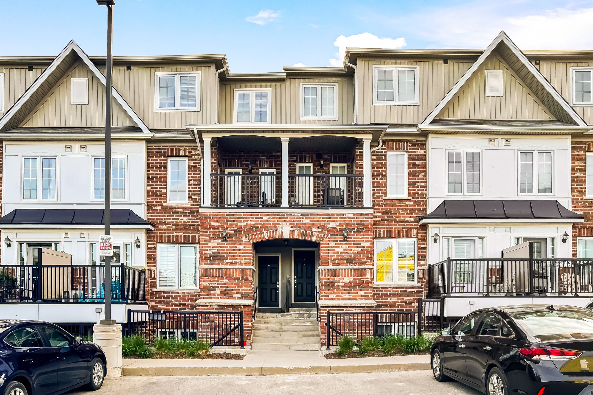 5 Armstrong St Unit 6, Orangeville, ON L9W 0C5, CA