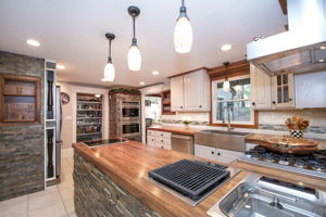 36 Nottingham Dr, Kingston, MA 02364, US Photo 18