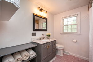 36 Nottingham Dr, Kingston, MA 02364, US Photo 50