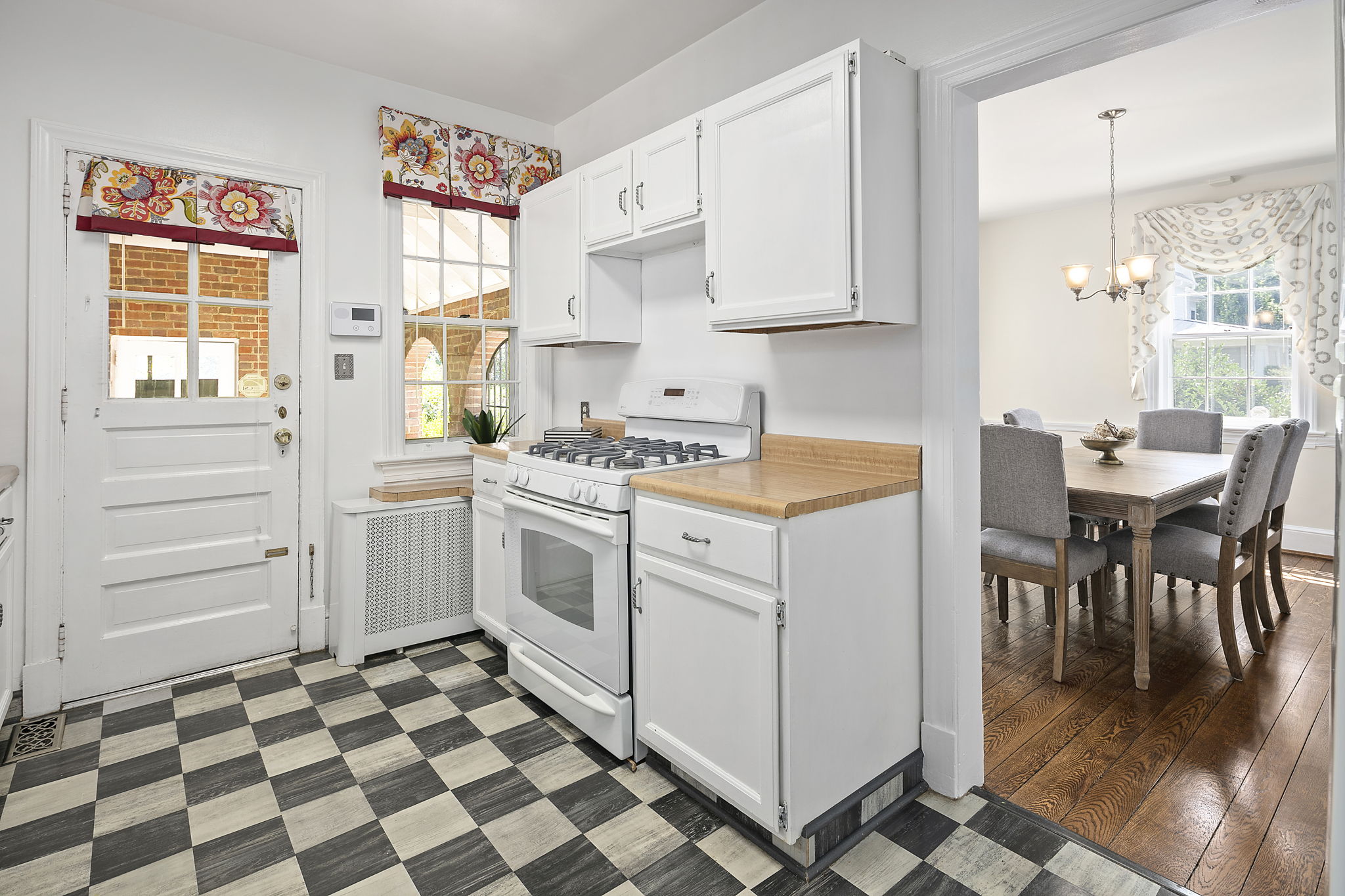 601 N Lincoln St, Arlington, VA 22201, US Photo 21