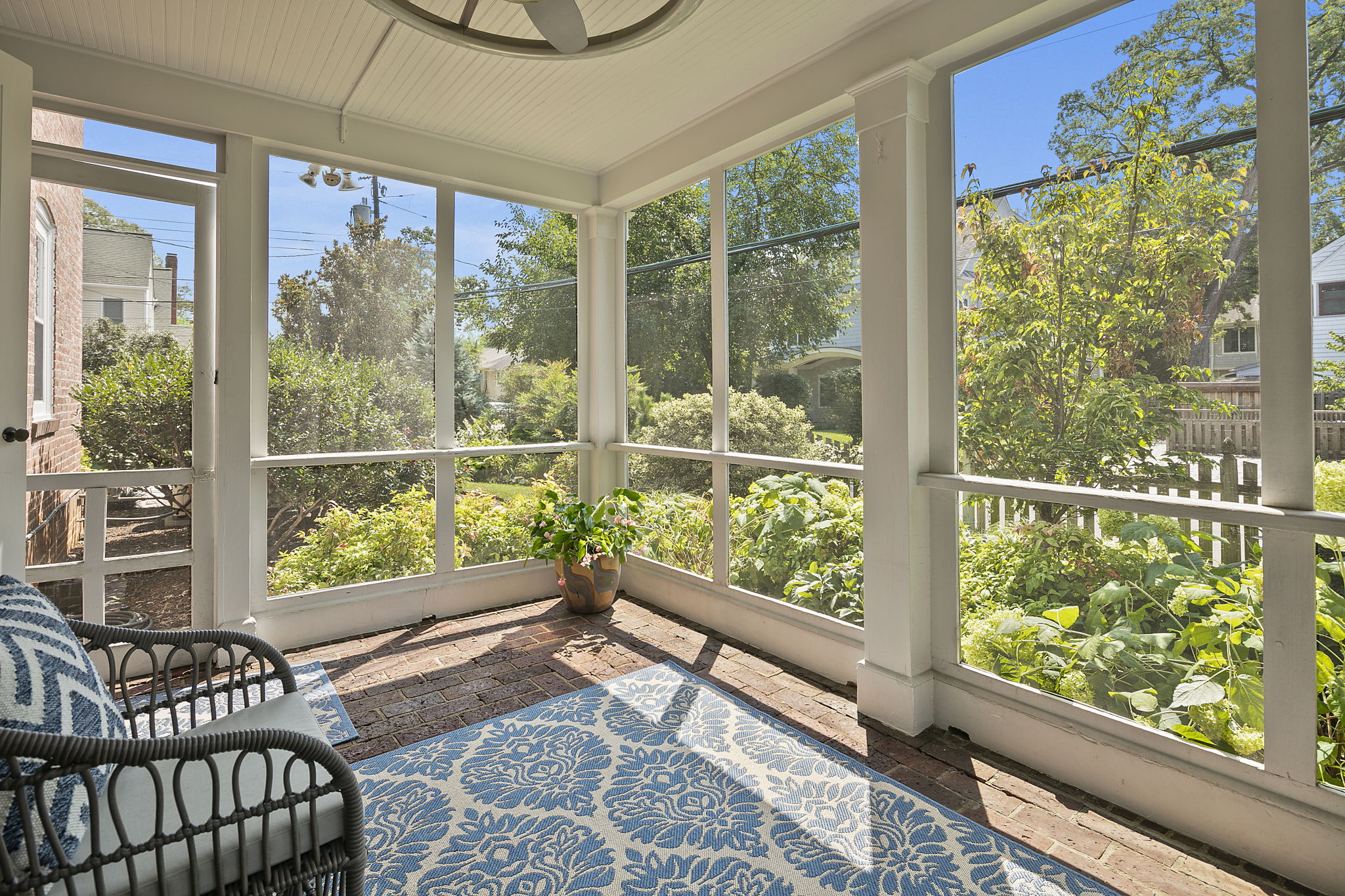 601 N Lincoln St, Arlington, VA 22201, US Photo 16