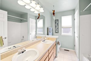 8779 S Dudley St, Littleton, CO 80128, US Photo 20