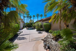 108 Mission Lake Way, Rancho Mirage, CA 92270, USA Photo 11