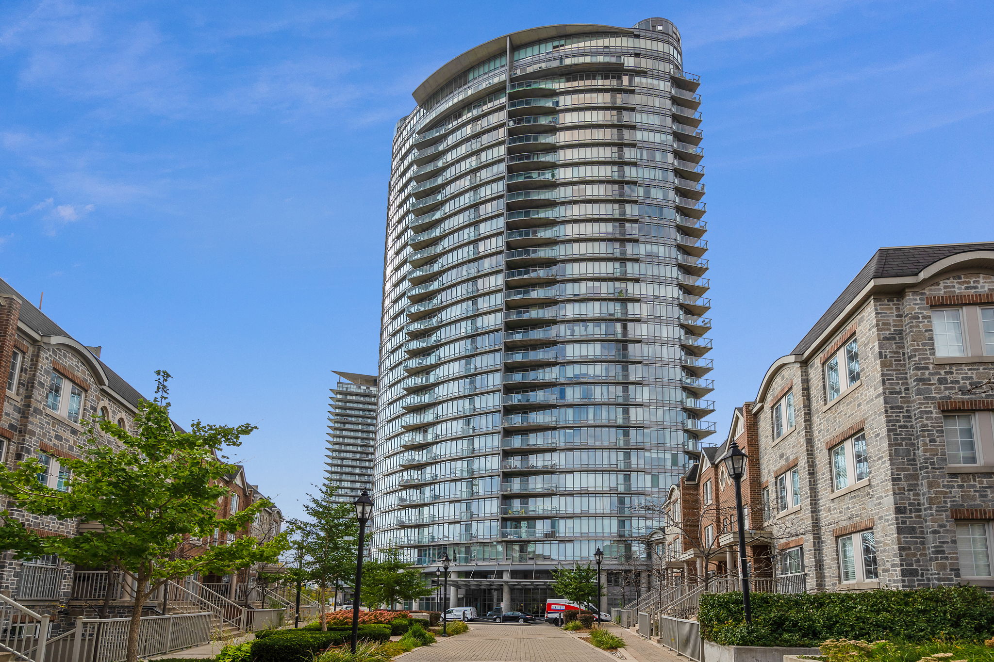 15 Windermere Ave Unit 609, Toronto, ON M6S 5A2 JT Home Tours