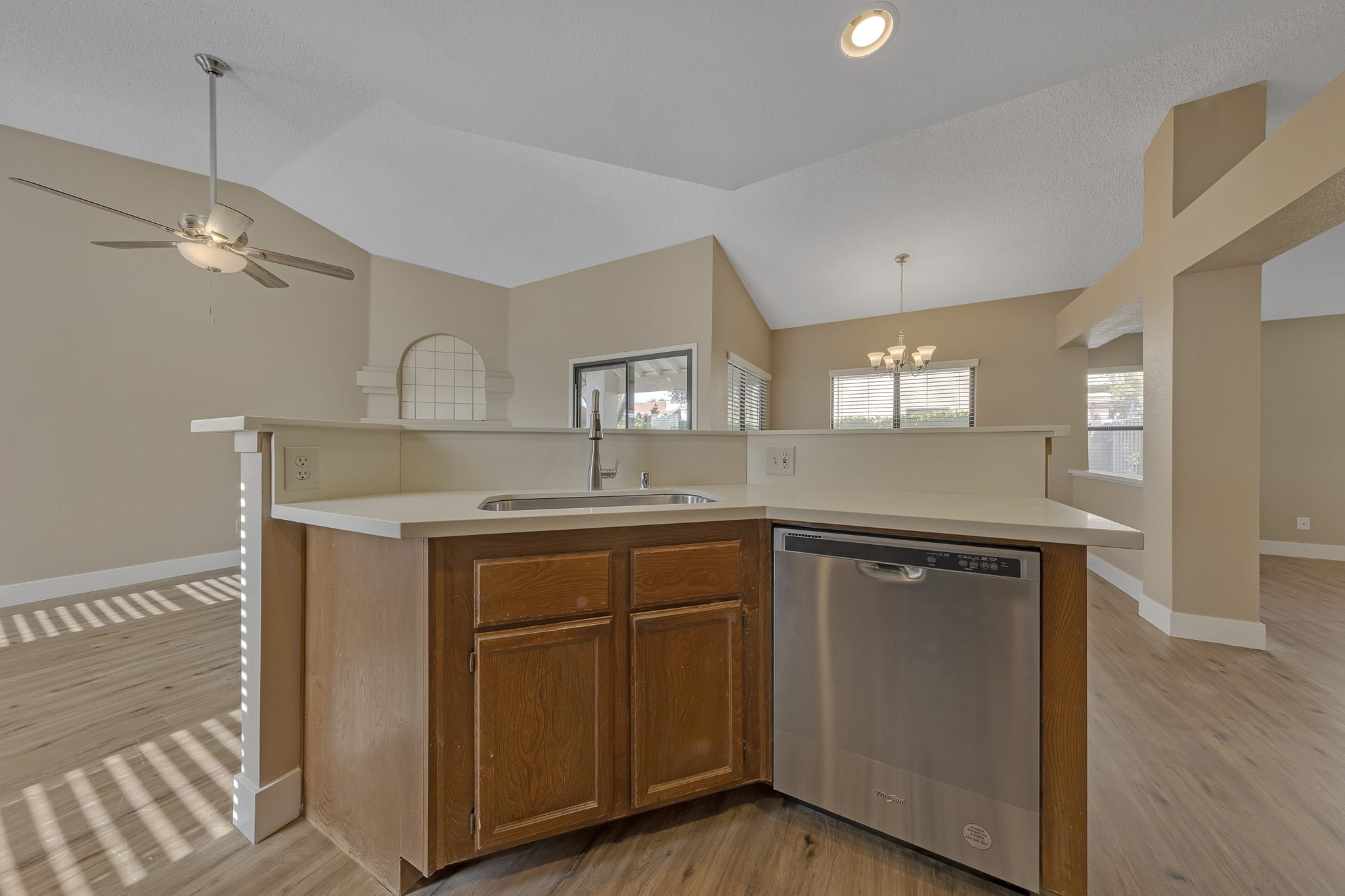 367 Verle Ct, Henderson, NV 89014, USA Photo 15