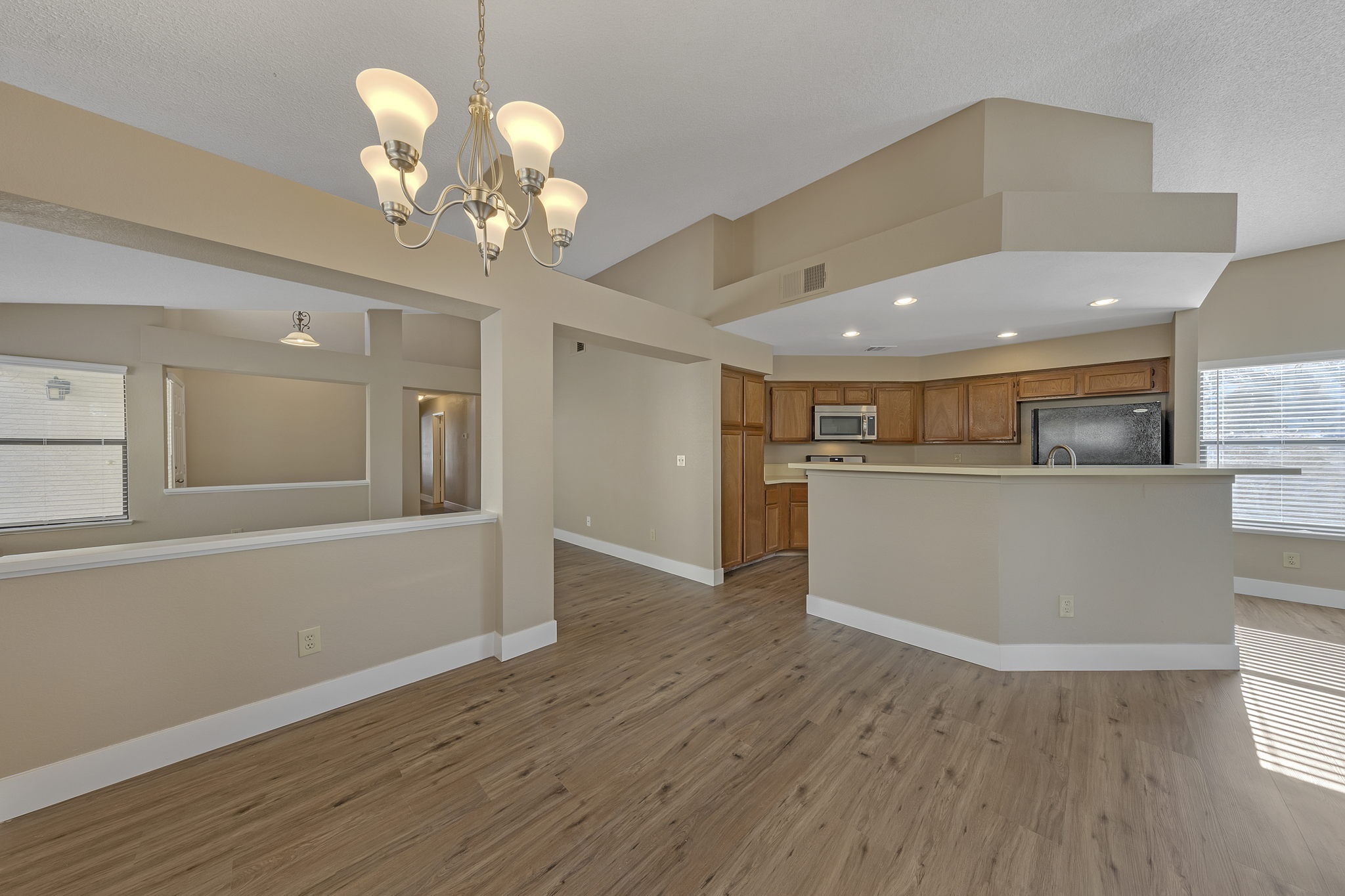 367 Verle Ct, Henderson, NV 89014, USA Photo 11