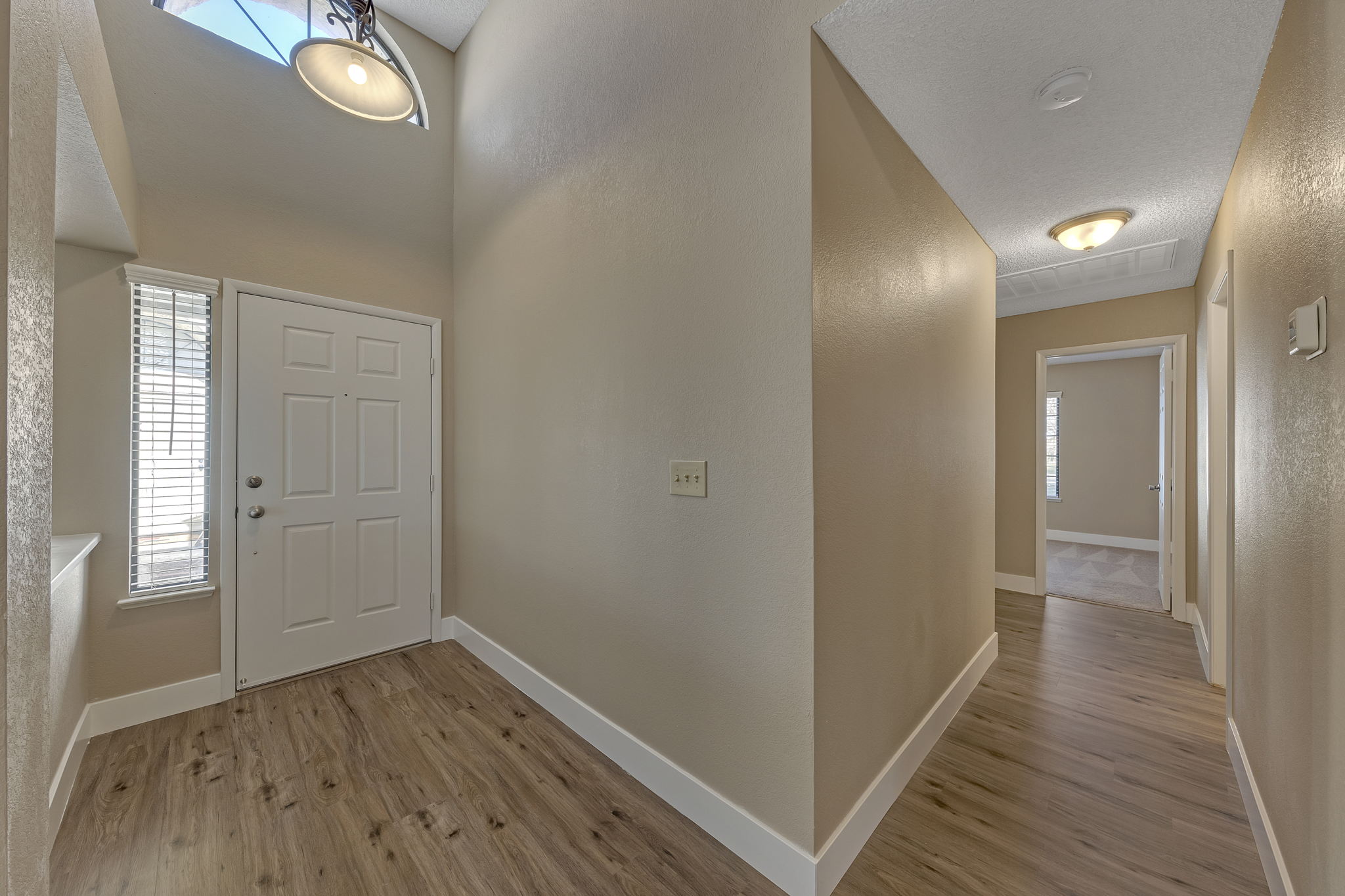 367 Verle Ct, Henderson, NV 89014, USA Photo 7