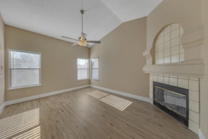 367 Verle Ct, Henderson, NV 89014, USA Photo 11