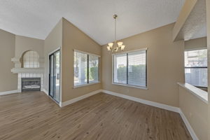 367 Verle Ct, Henderson, NV 89014, USA Photo 9