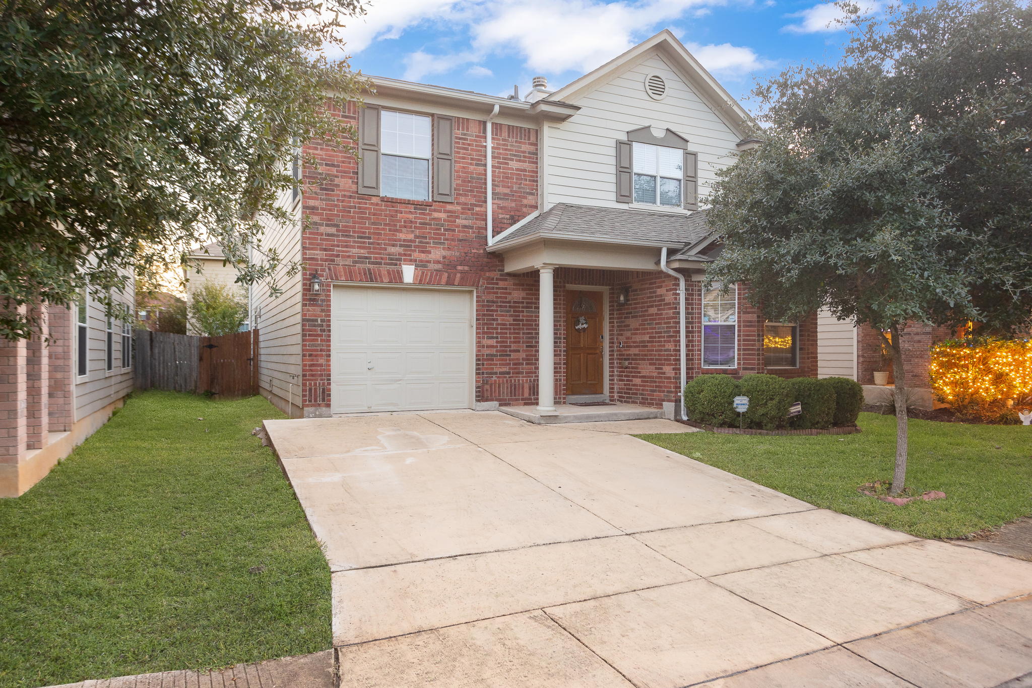 7742 Copper Cave, San Antonio, TX 78249, USA