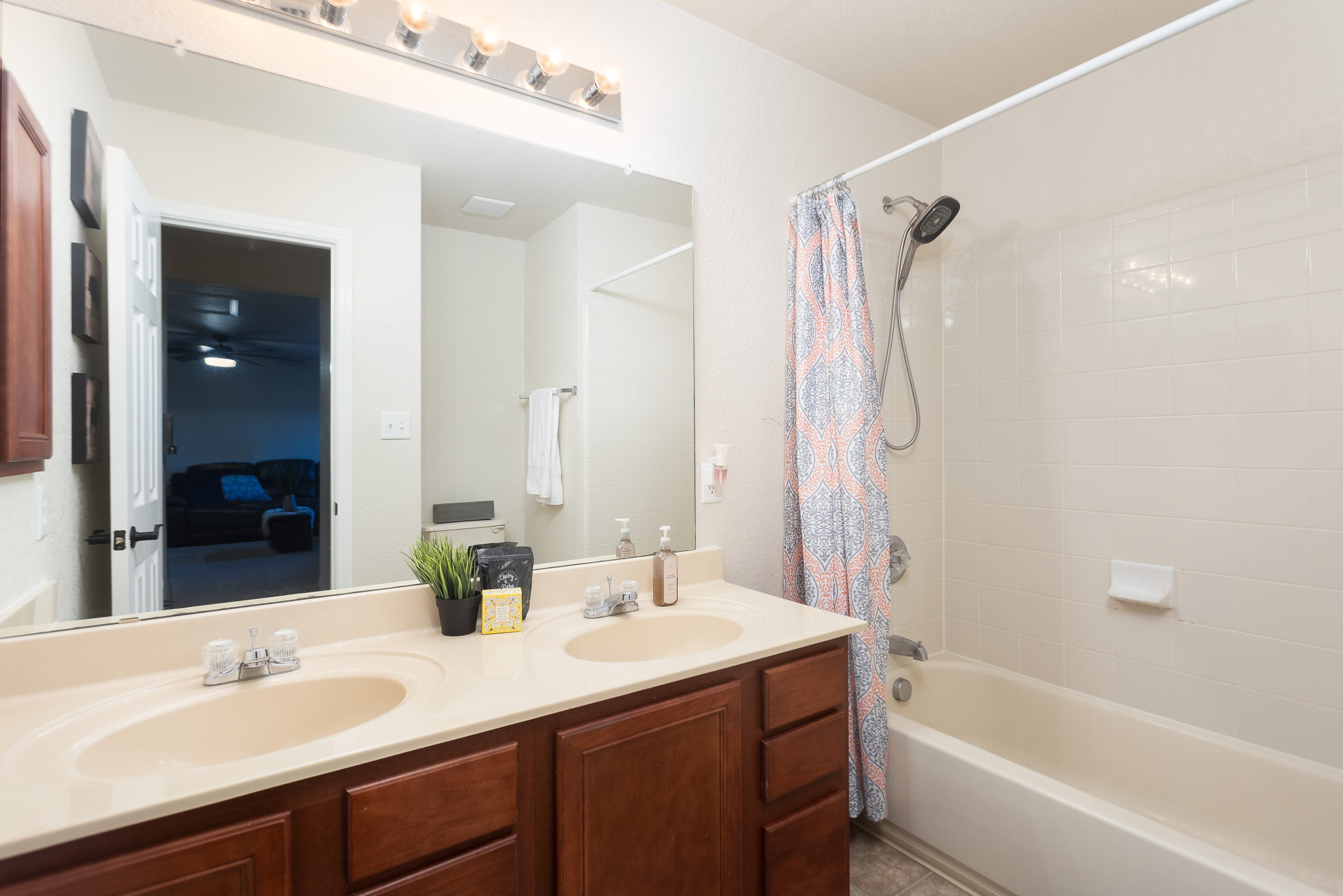 7742 Copper Cave, San Antonio, TX 78249, USA Photo 16