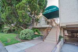 5115 Kester Ave, Sherman Oaks, CA 91403, USA Photo 46