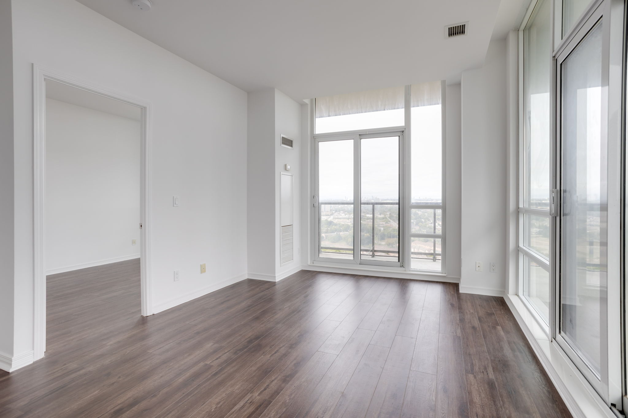 15 Legion Rd - Unit LPH3, Toronto, ON M8V 0A9, CA Photo 7