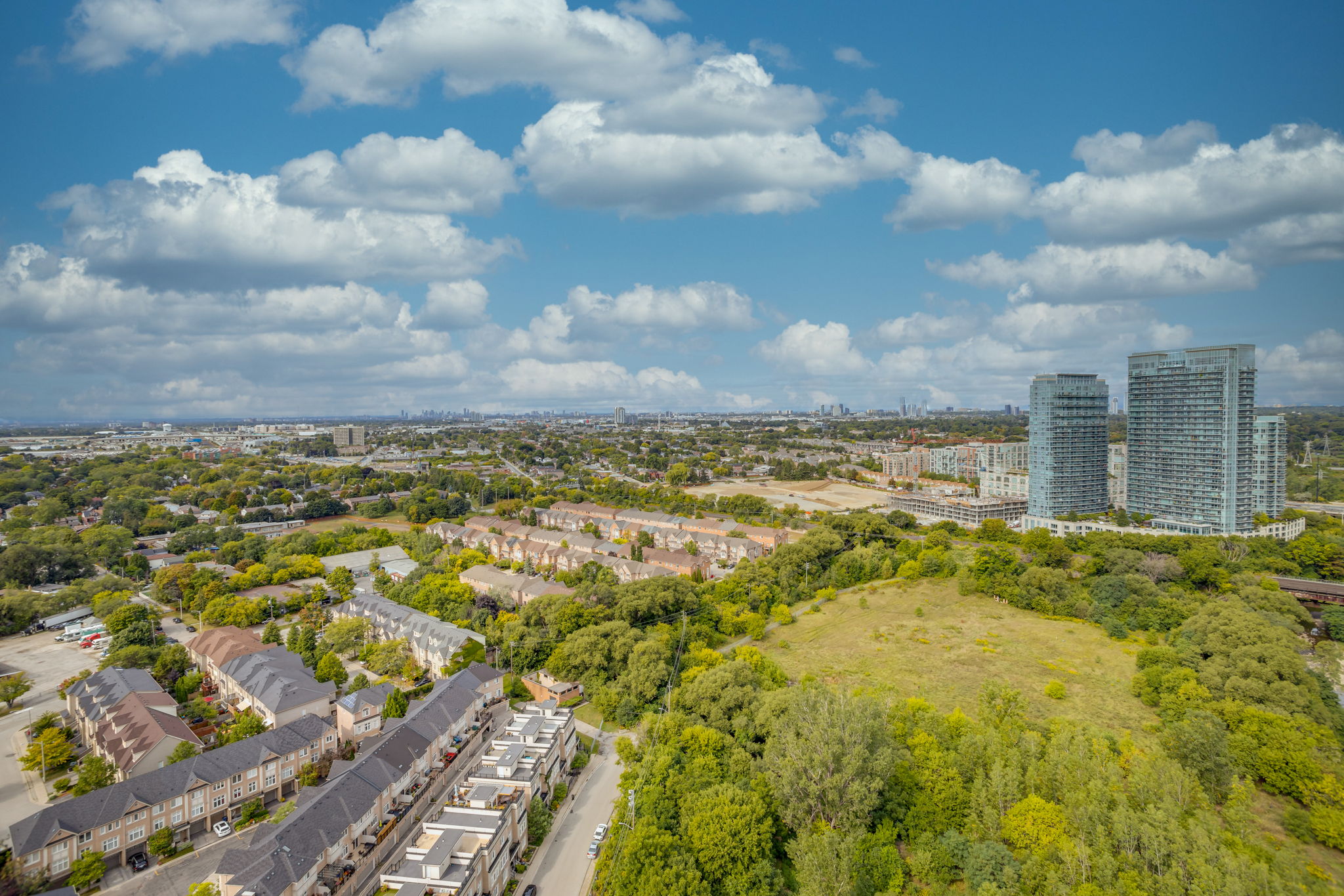 15 Legion Rd - Unit LPH3, Toronto, ON M8V 0A9, CA Photo 34