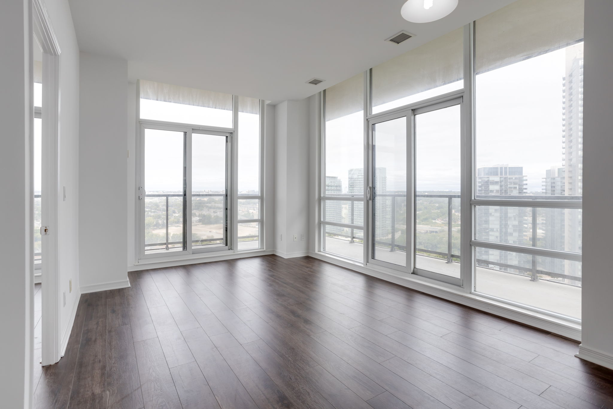 15 Legion Rd - Unit LPH3, Toronto, ON M8V 0A9, CA Photo 8