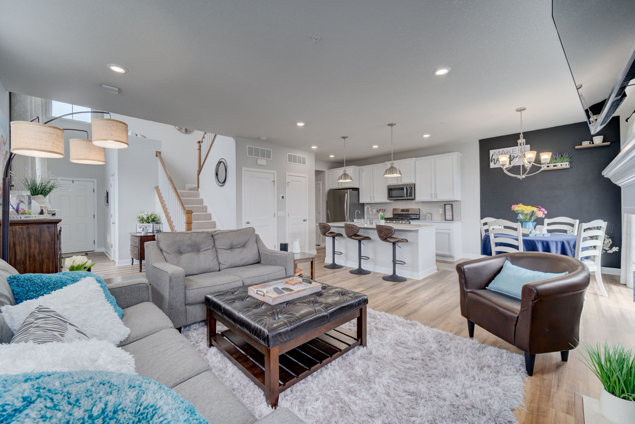 Family Room/Kitchen