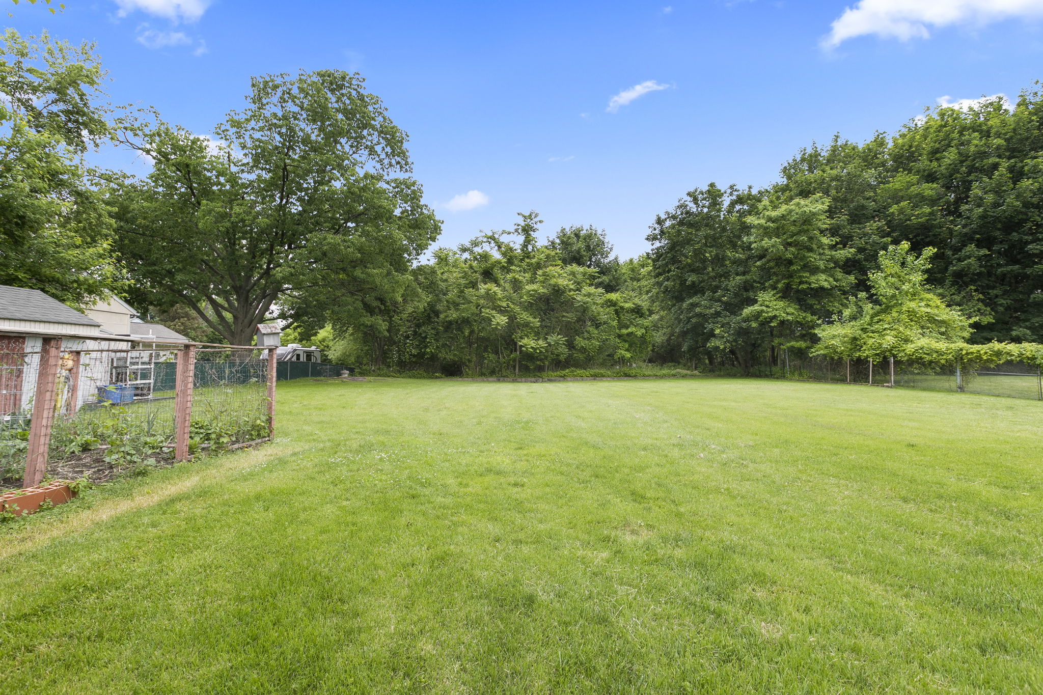 175 Broadway, Verplanck, NY 10596 Real Estate Media Co