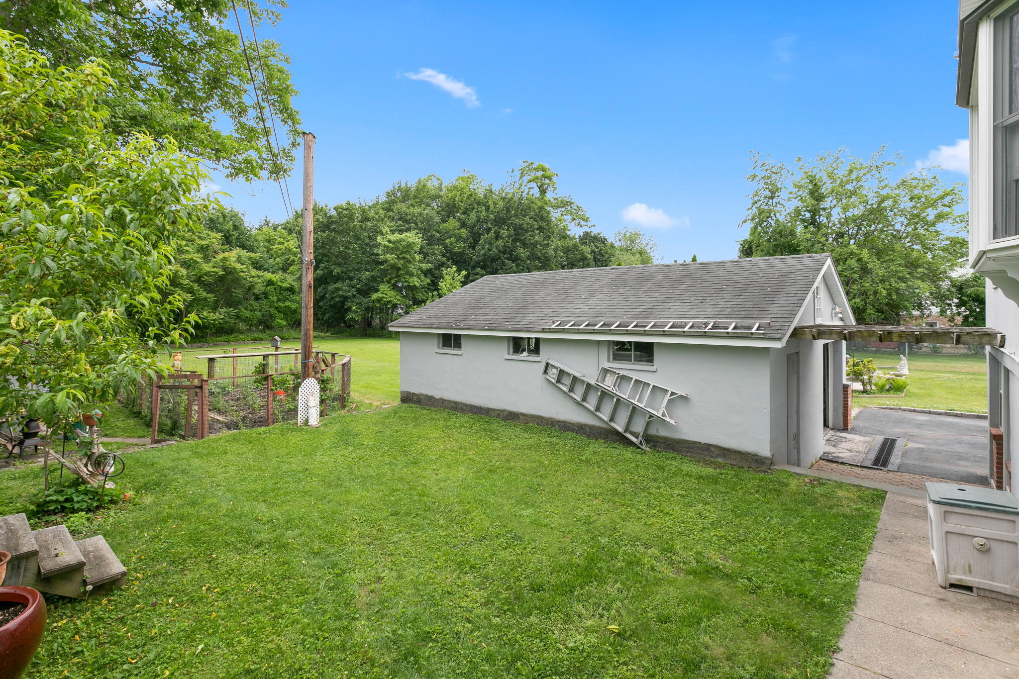 175 Broadway, Verplanck, NY 10596 Real Estate Media Co