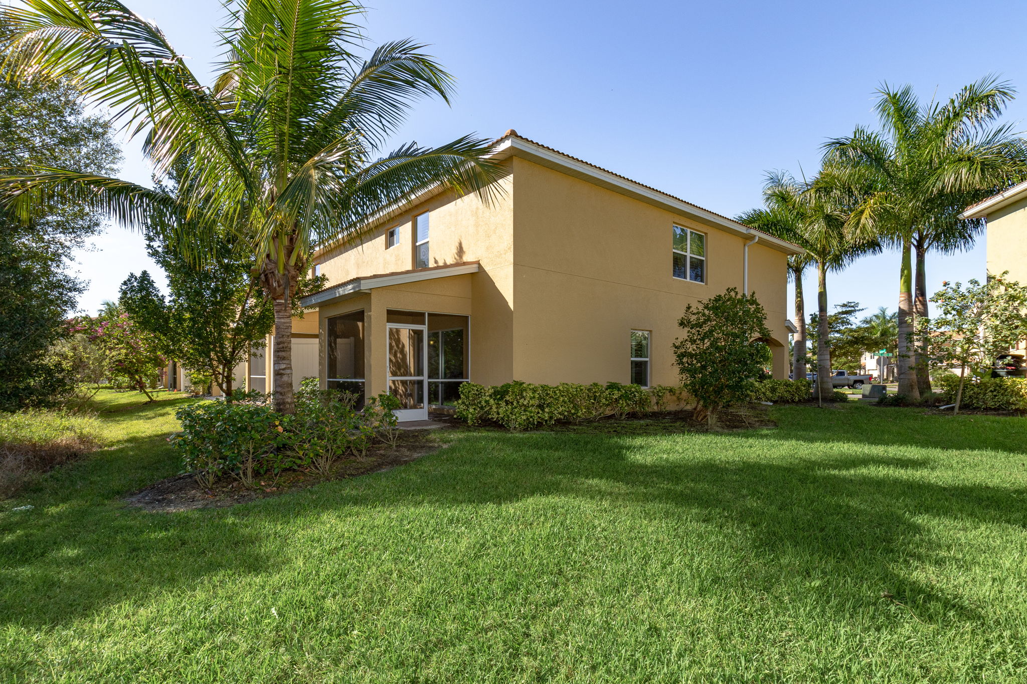 12517 Laurel Cove Dr, Fort Myers, FL 33913, US Photo 23