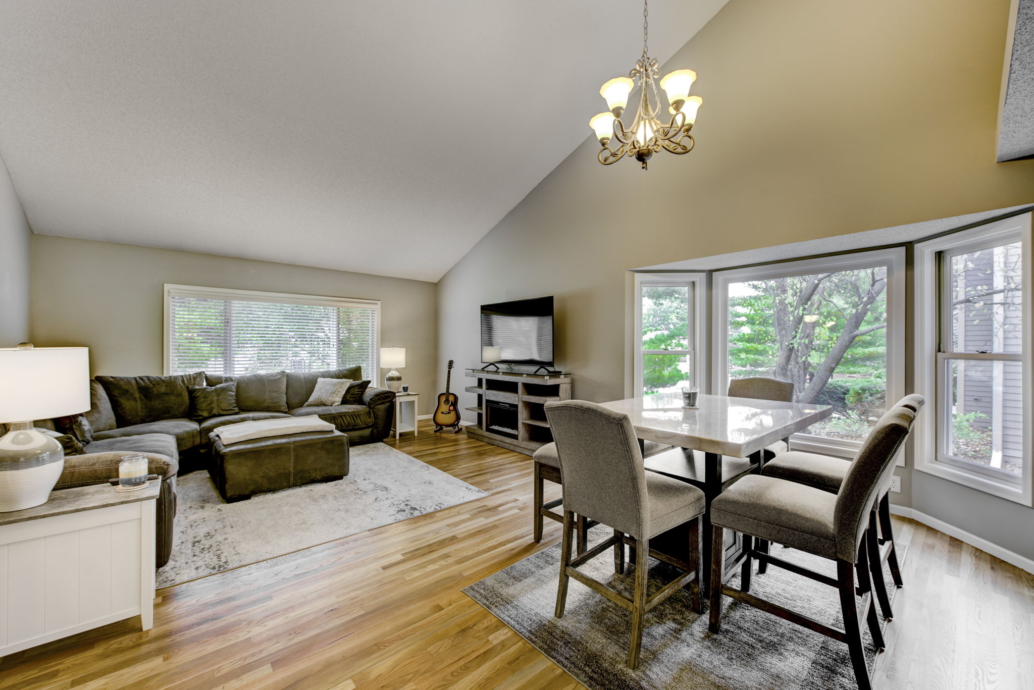 Dining room-Natural Lighting