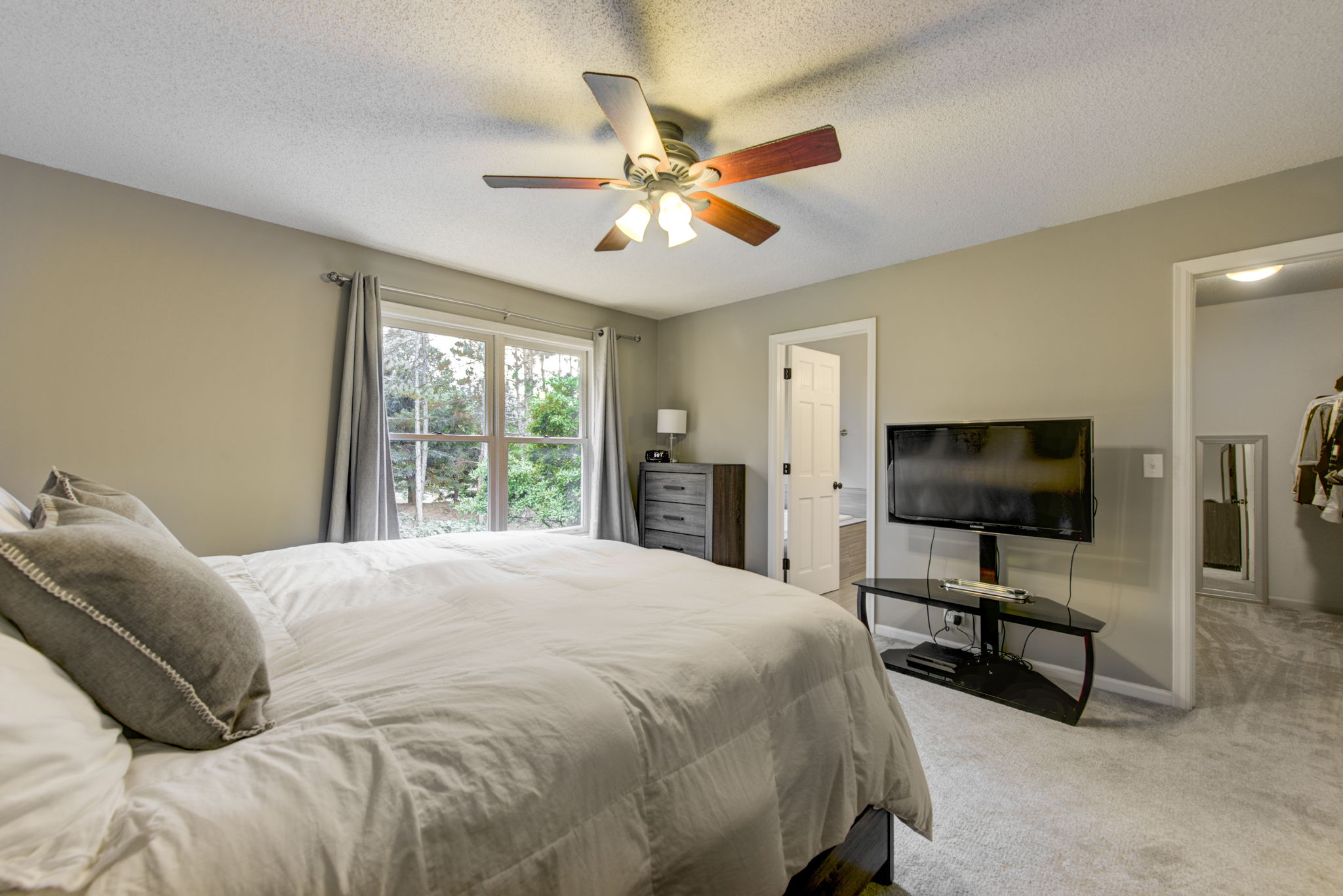 Bedroom suite-Master In Suite Bath and Walk-in-Closet