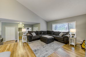 Front Room-Vaulted Ceilings -Bright