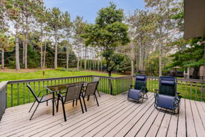 Deck-Open & Spacious