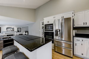 Kitchen-Island Cooking