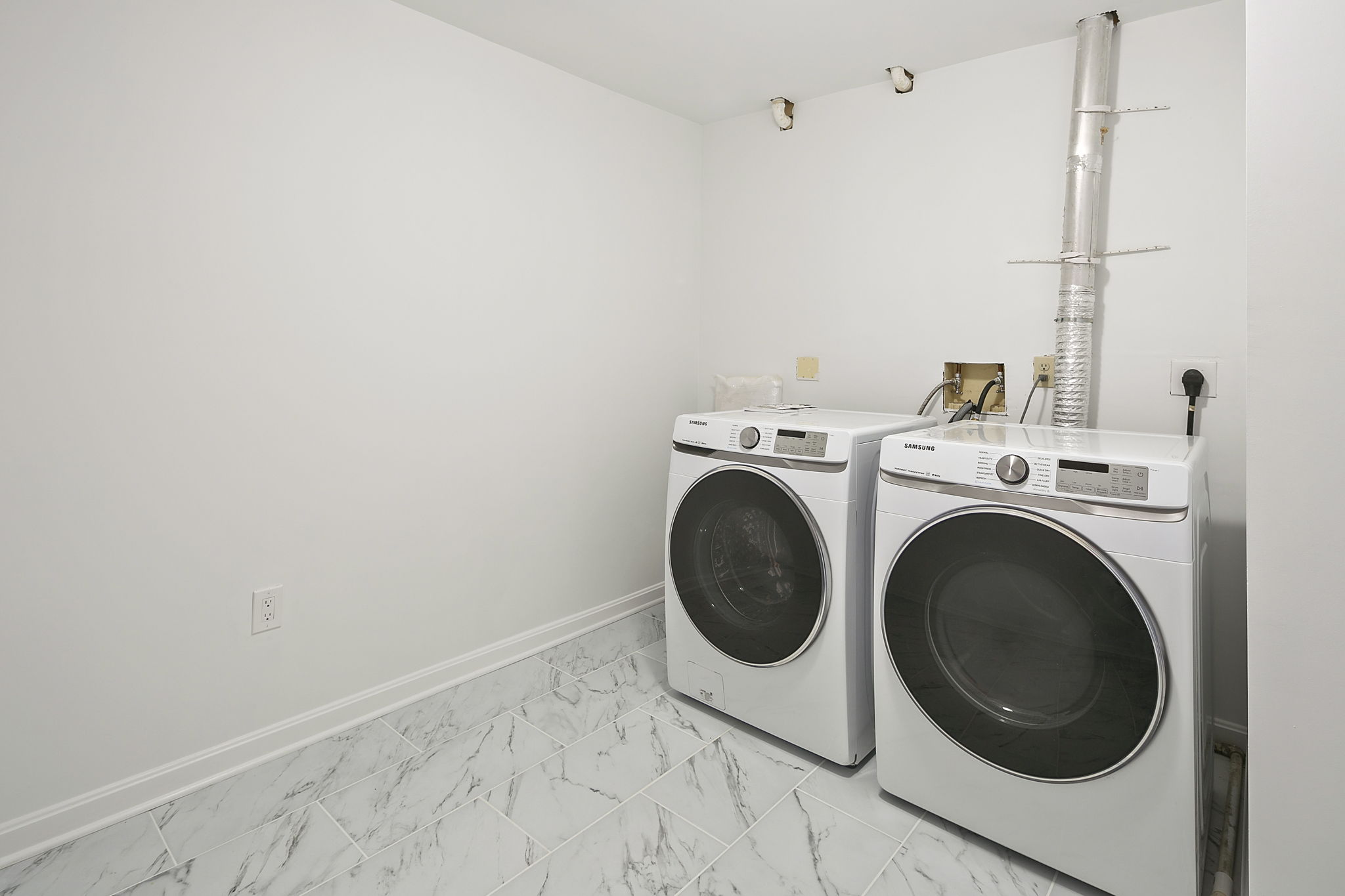 17 N Oakland St, Arlington, VA 22203, US Photo 37