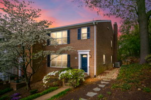 17 N Oakland St, Arlington, VA 22203, US Photo 0