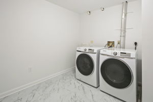 17 N Oakland St, Arlington, VA 22203, US Photo 36