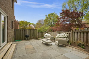 17 N Oakland St, Arlington, VA 22203, US Photo 37