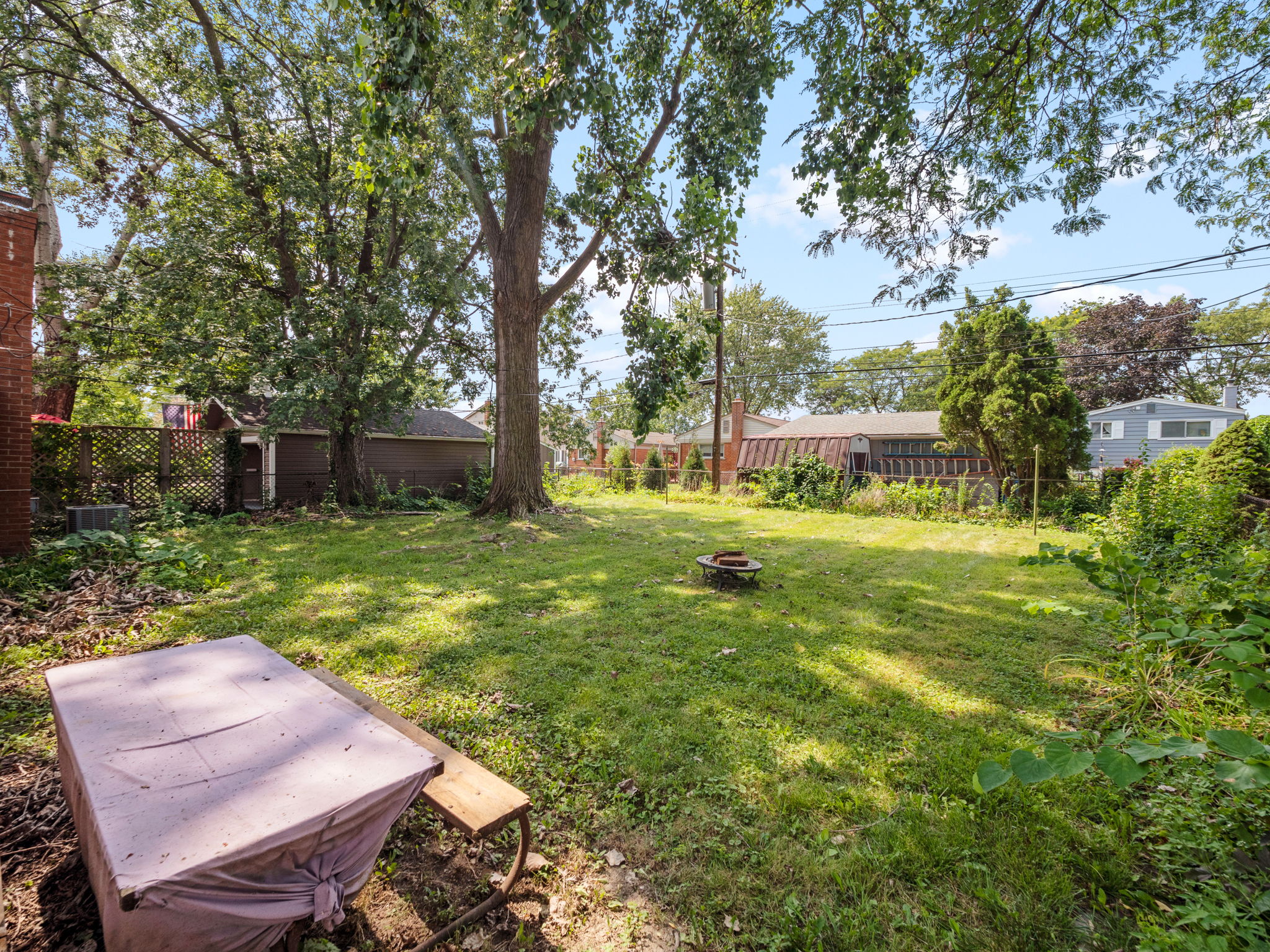 1077 Langley Blvd, Clawson, MI 48017, USA Photo 5