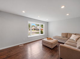 1077 Langley Blvd, Clawson, MI 48017, USA Photo 15