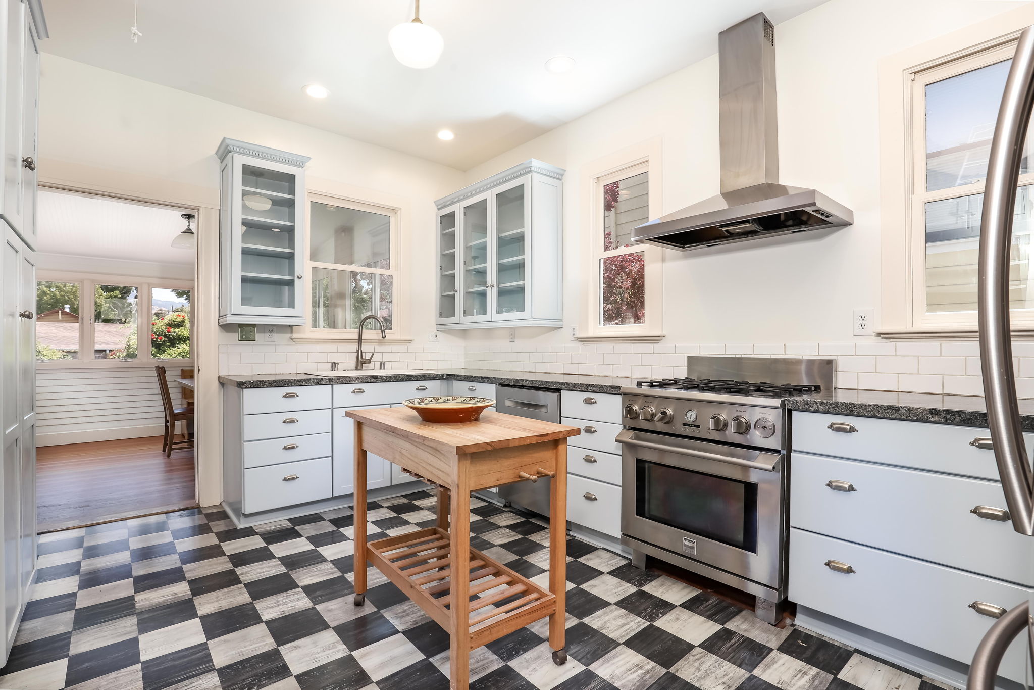 1813 Seventh St, Berkeley, CA 94710, USA Photo 8