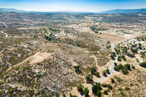 44101 De Portola Rd, Temecula, CA 92592, US Photo 7