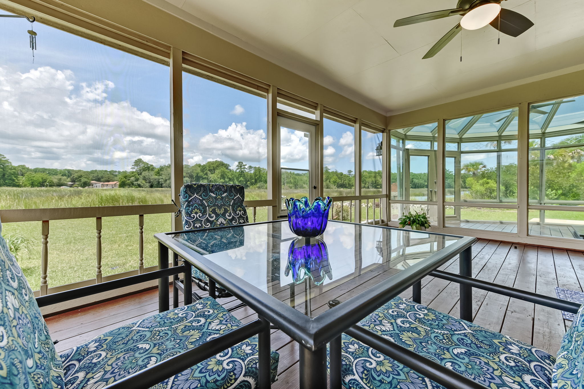 Screened-in Porch