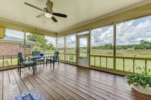 Screened-in Porch