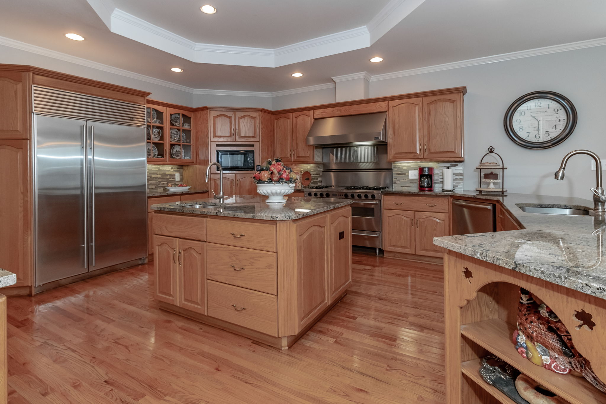 Kitchen- Island With Prep Sink