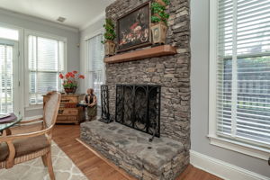 Breakfast Area - Fireplace