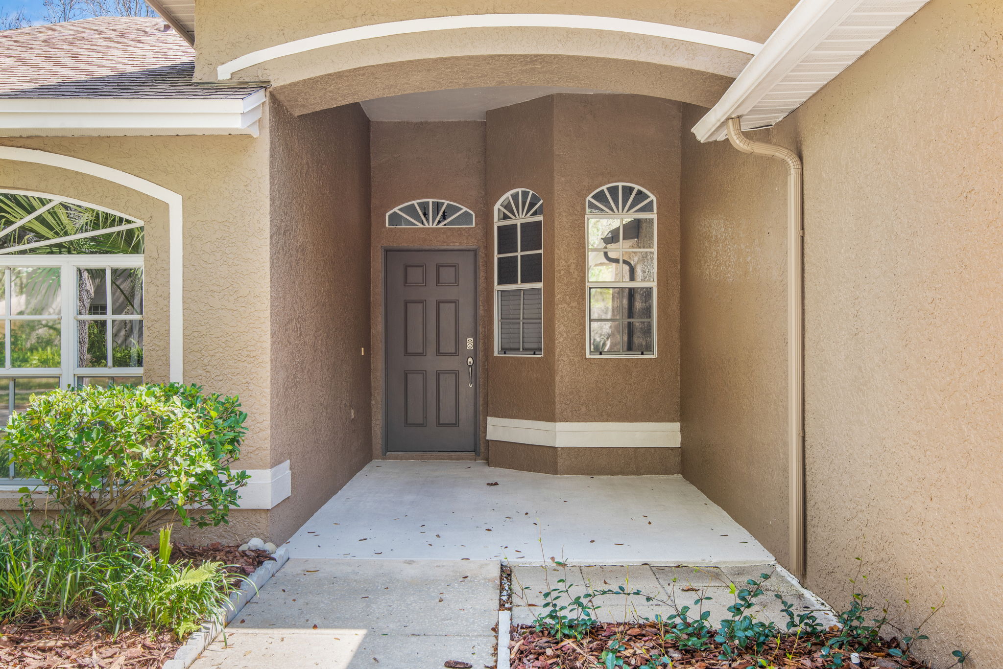 17709 Emerald Green Pl, Tampa, FL 33647, US Photo 2