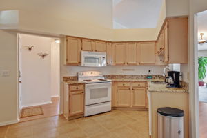 17709 Emerald Green Pl, Tampa, FL 33647, US Photo 11