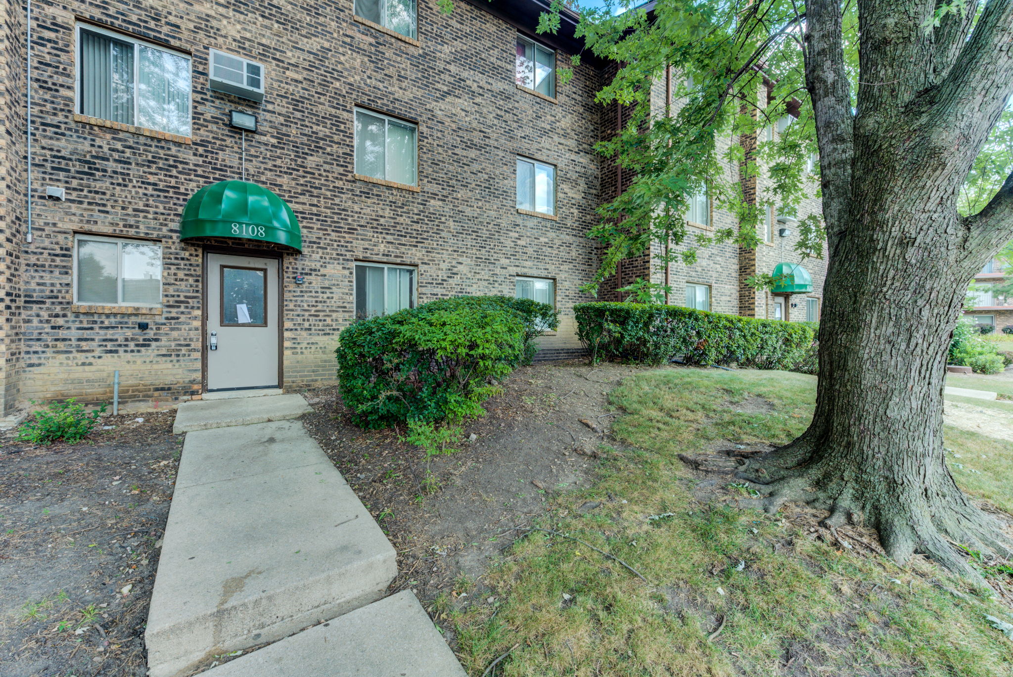 8108 Waterbury Ct, Woodridge, IL 60517 ArchiPix