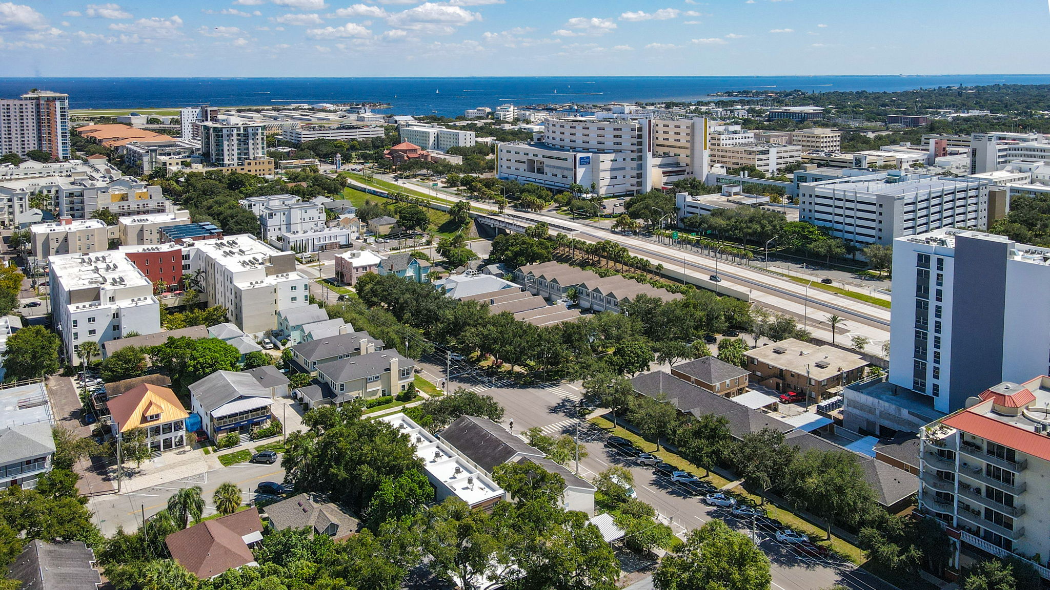 357 7th St S, St. Petersburg, FL 33701, USA Photo 40