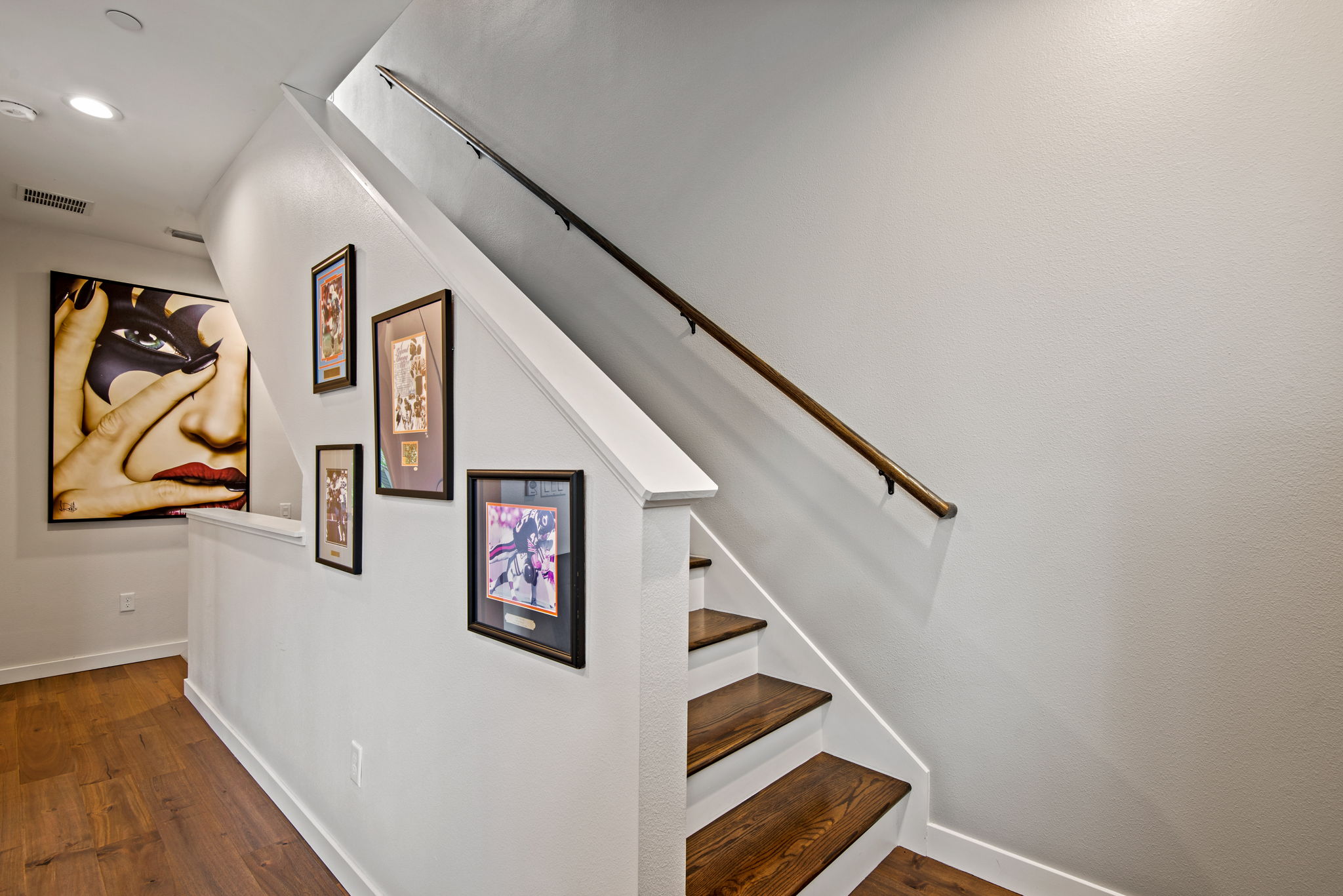 357 7th St S, St. Petersburg, FL 33701, USA Photo 20