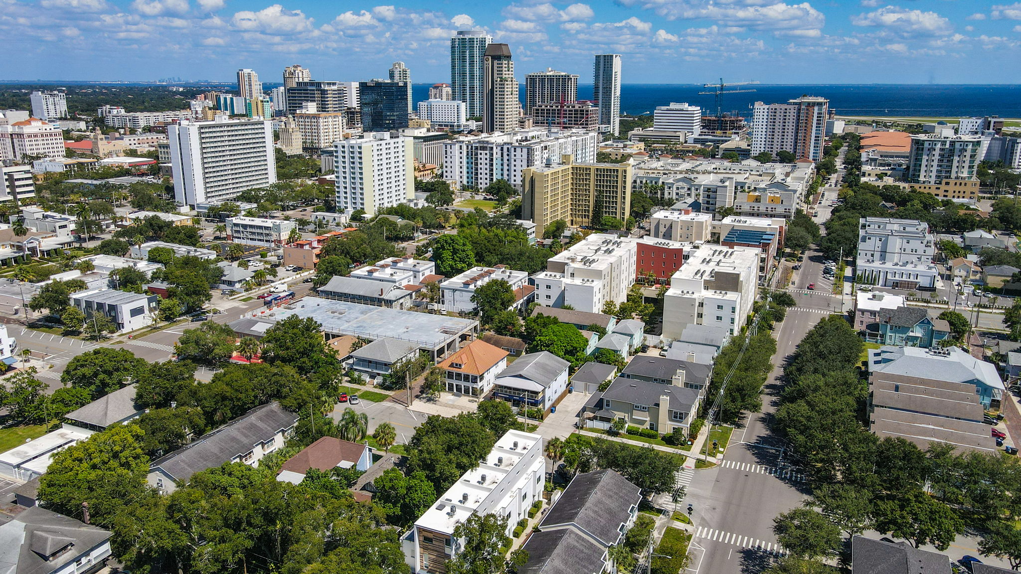 357 7th St S, St. Petersburg, FL 33701, USA Photo 42